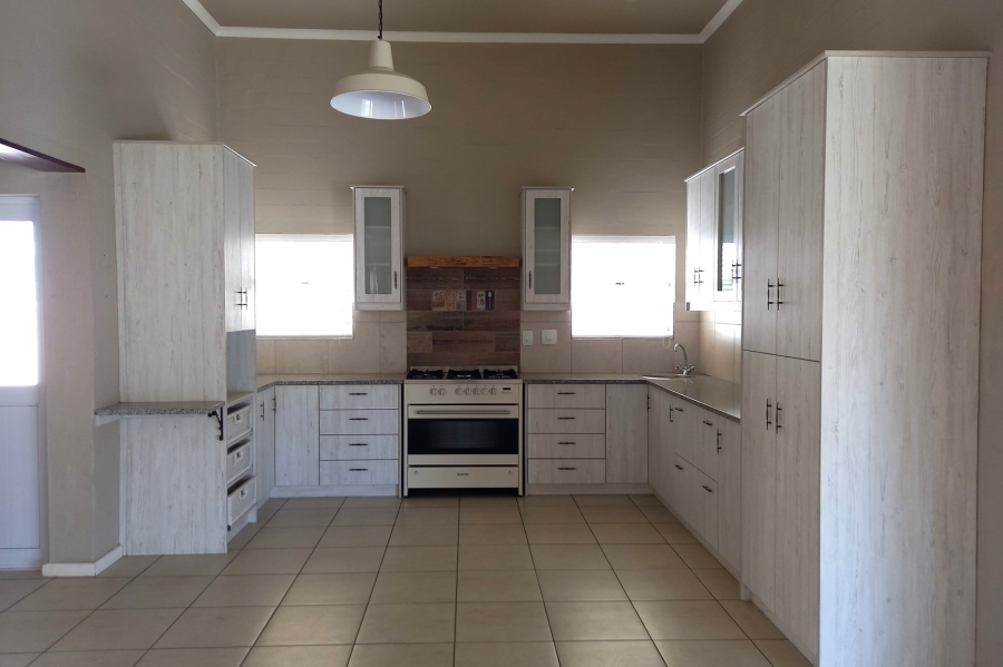 3 Bedroom Property for Sale in Jacobsbaai Western Cape